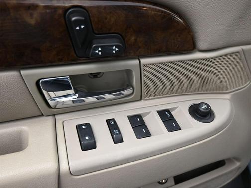 2010 Mercury Grand Marquis LS (Fleet Only)