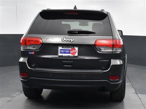 2016 Jeep Grand Cherokee Laredo