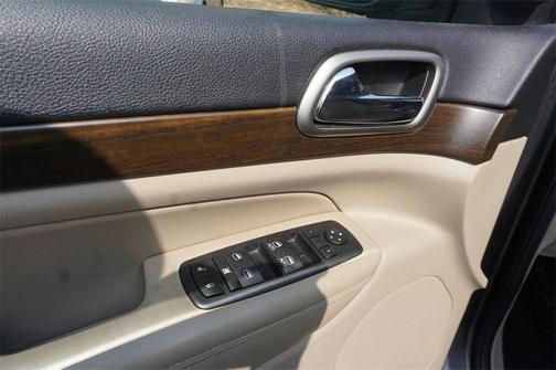 2016 Jeep Grand Cherokee Laredo