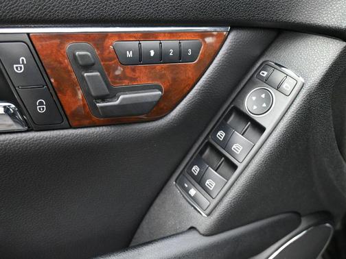 2010 Mercedes-Benz C-Class C 300 4MATIC Sport