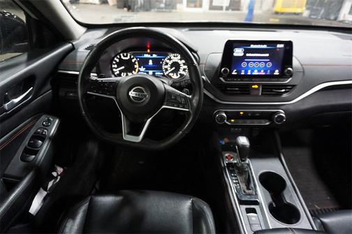 2022 Nissan Altima SR Intelligent AWD