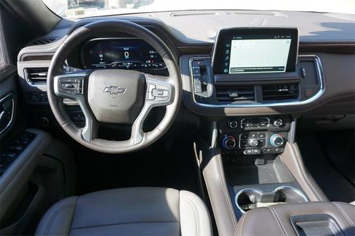 2023 Chevrolet Suburban 4WD Z71