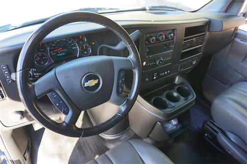 2021 Chevrolet Express 2500 RWD 2500 Regular Wheelbase WT