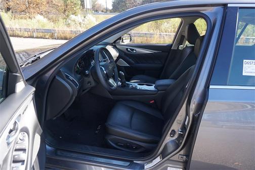 2024 INFINITI Q50 3.0t LUXE