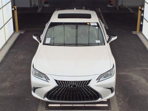 2024 Lexus ES 350 Base