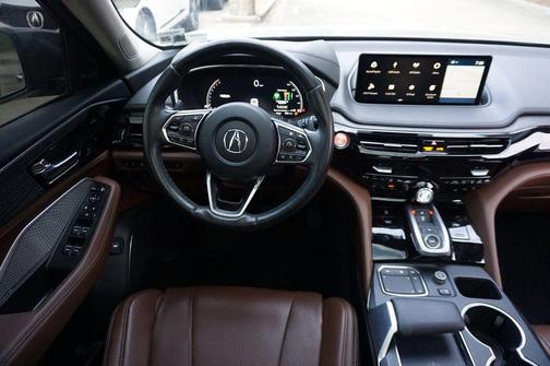Liquid Carbon Metallic 2023 Acura MDX Advance Package