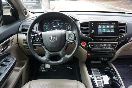 2020 Honda Pilot AWD Elite