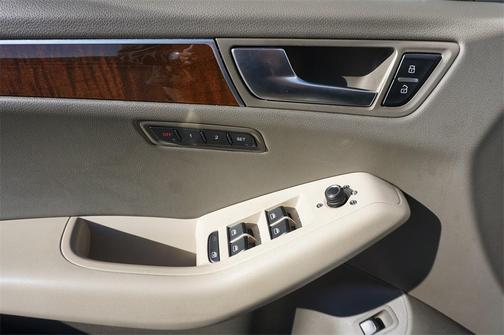 2011 Audi Q5 Premium Plus