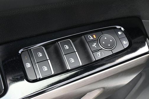 Pearl White 2024 Nissan Pathfinder Platinum FWD