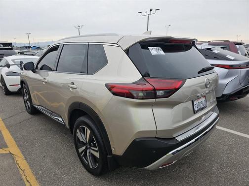 2022 Nissan Rogue Platinum