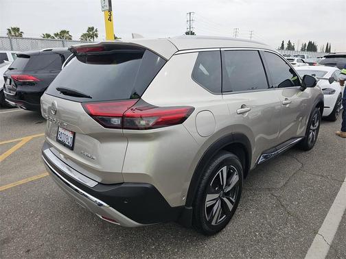 2022 Nissan Rogue Platinum