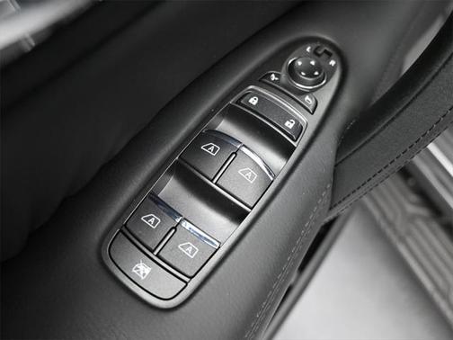 2024 Nissan Armada SL 4WD