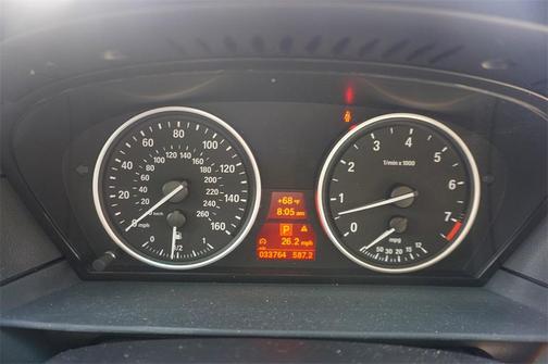 2009 BMW 528 528i