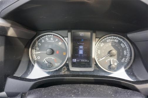 2016 Toyota Tacoma TRD Sport