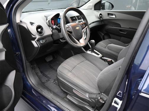 2016 Chevrolet Sonic LT