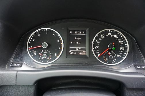 2016 Volkswagen Tiguan SE