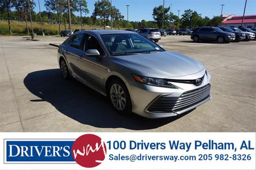 2022 Toyota Camry LE