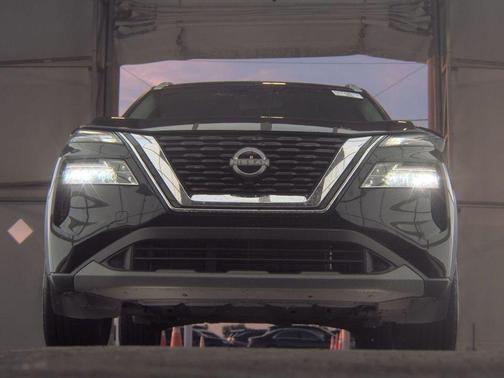 Super Black 2023 Nissan Rogue SV