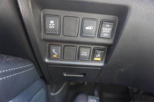 2015 Nissan Pathfinder SL