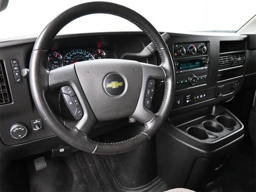 2022 Chevrolet Express 2500 RWD 2500 Regular Wheelbase WT