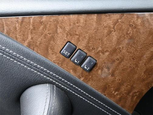 2016 INFINITI QX80 Base