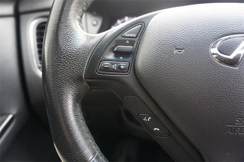 2017 INFINITI QX50 Base