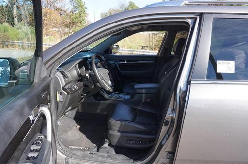 2012 Kia Sorento SX