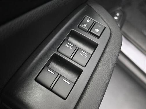 2022 Honda Pilot Touring 8-Passenger