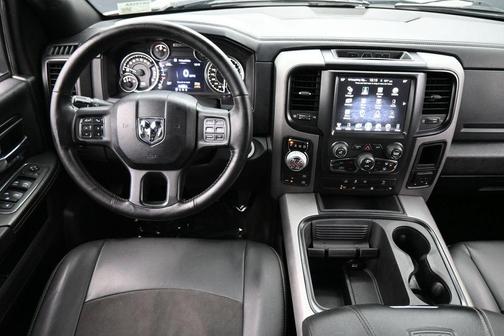 Bright White Clearcoat 2017 RAM 1500 Rebel
