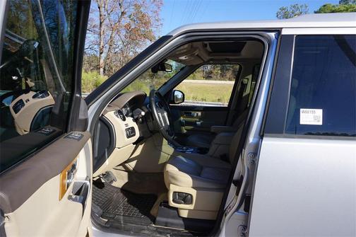 2016 Land Rover LR4 Base