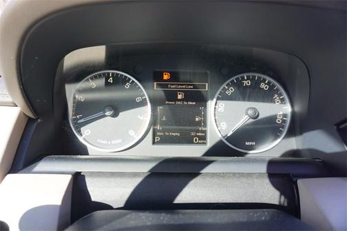 2016 Land Rover LR4 Base