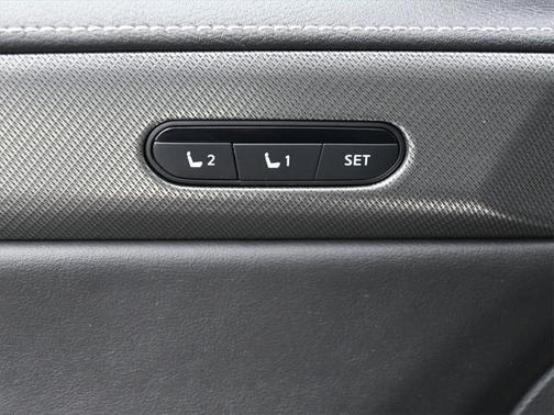 2022 INFINITI QX60 Luxe