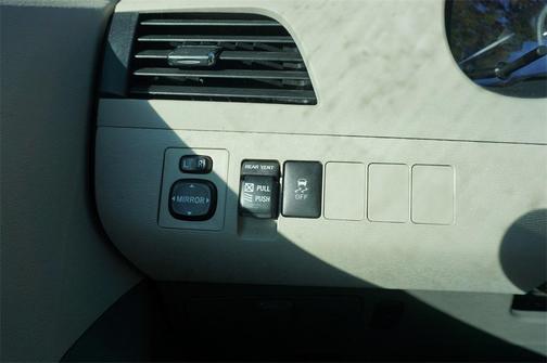 2014 Toyota Sienna XLE