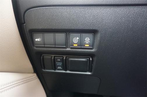 2020 Nissan Armada SL 2WD