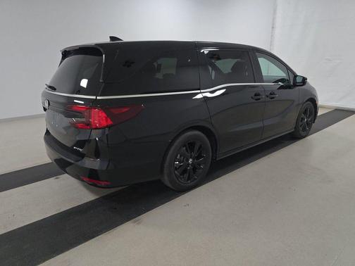 2024 Honda Odyssey Sport