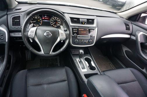 2017 Nissan Altima 2.5 SR