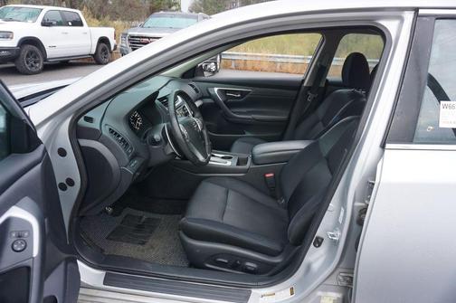 2017 Nissan Altima 2.5 SR