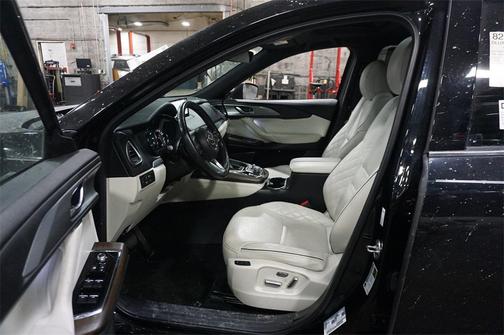 2023 Mazda CX-9 Signature