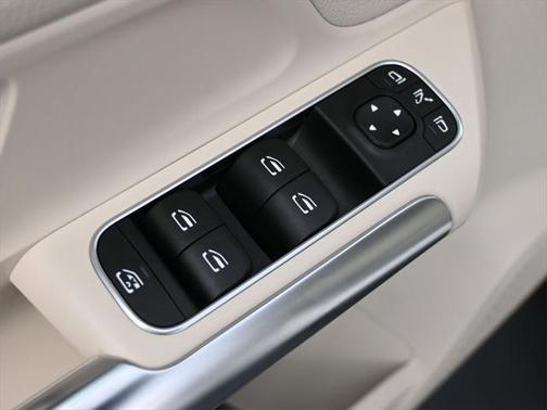 2021 Mercedes-Benz GLA 250 Base 4MATIC