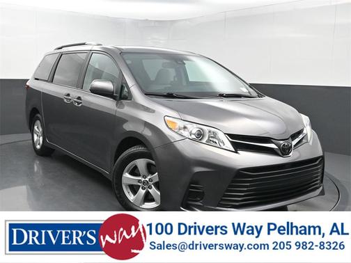 2018 Toyota Sienna LE