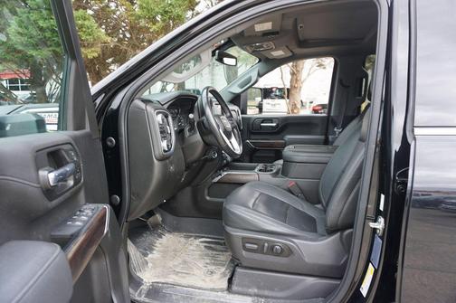 Onyx Black 2022 GMC Sierra 3500 SLT
