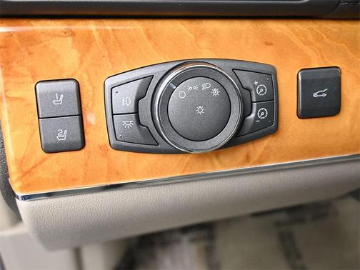 2013 Lincoln MKX Base