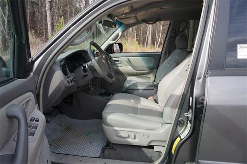2007 Toyota Sequoia SR5