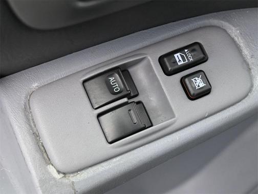 2000 Toyota Sienna LE