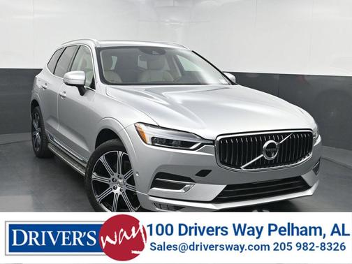 Bright Silver Metallic 2021 Volvo XC60 T5 Inscription