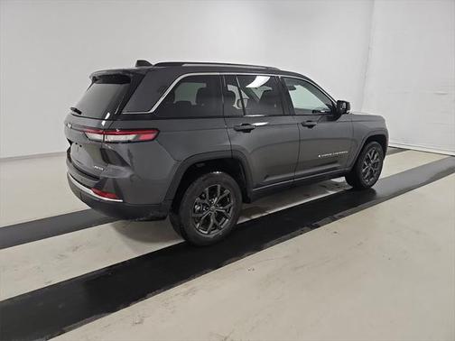 2023 Jeep Grand Cherokee Limited X