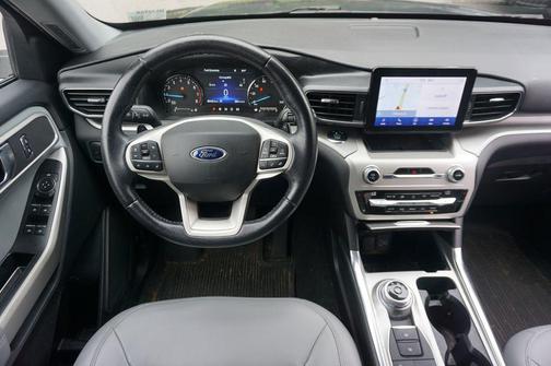 Carbonized Gray Metallic 2021 Ford Explorer XLT