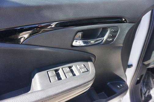 2022 Honda Pilot Touring 8-Passenger