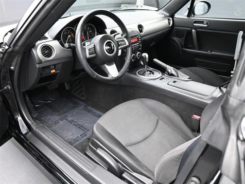 2010 Mazda MX-5 Miata Touring