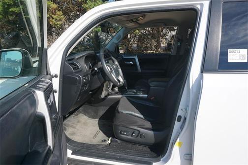 2014 Toyota 4Runner SR5